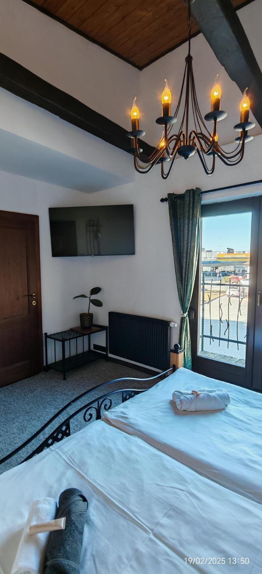 Hotel Plzensky Dvur Frydek-Mistek Ngoại thất bức ảnh